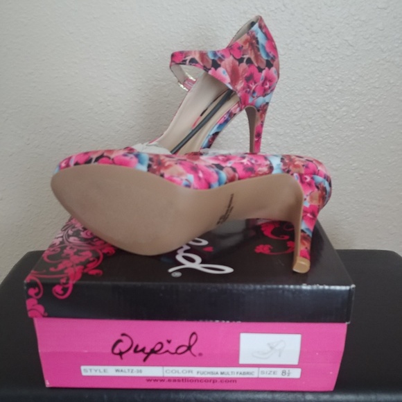 Qupid floral heels 💐New💐 - Picture 4 of 6